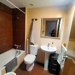 Luminoso Piso En Edificio De Canet De Berenguer