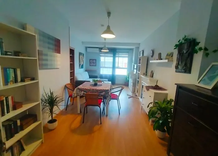 Luminoso Piso En Edificio De Canet De Berenguer דירה *